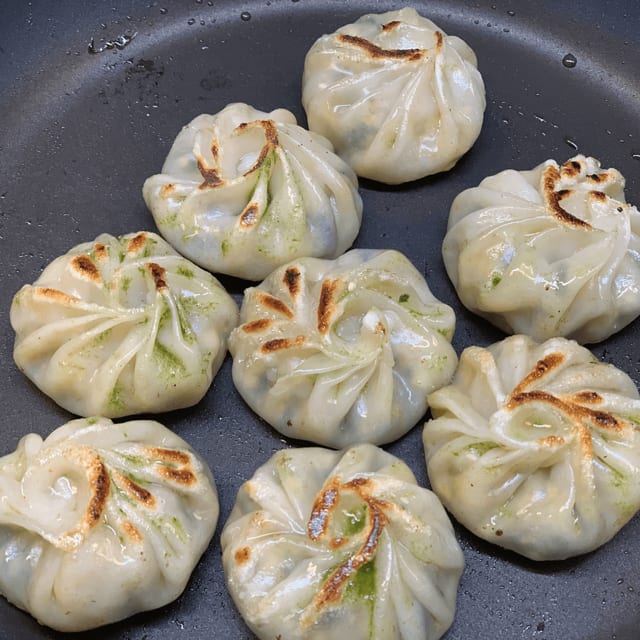 Pan Fried Mo:Mo (kothey).