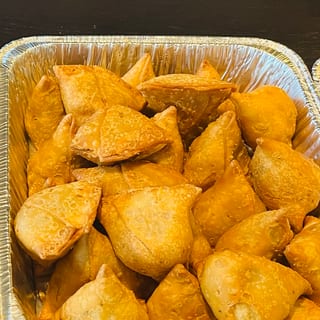 25pcs Samosa