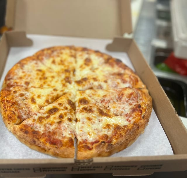 Cheese pizza (Medium).