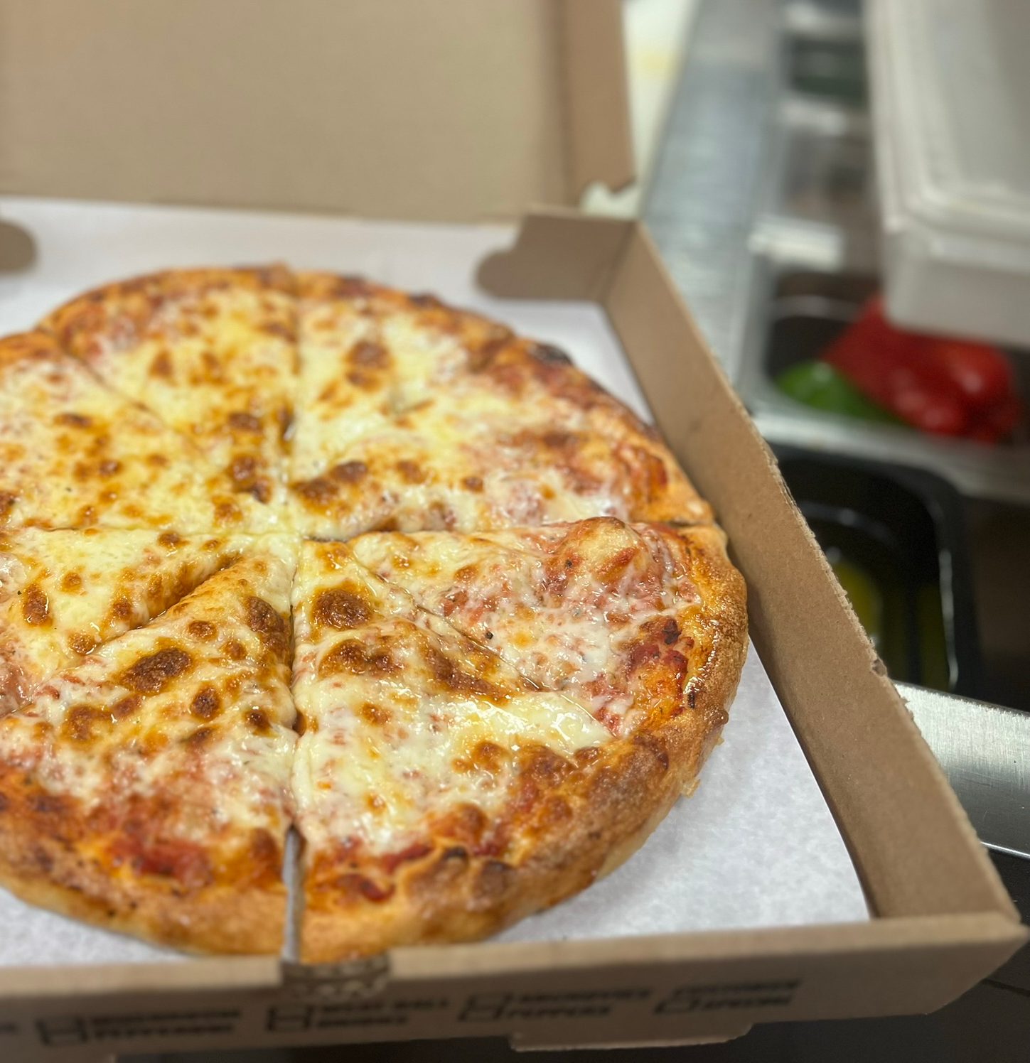 Cheese pizza (small).