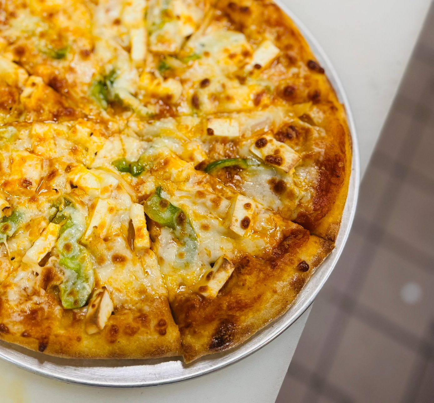 Paneer Tikka pizza (Medium).