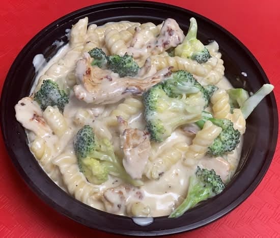 Chicken Broccoli Alfredo.
